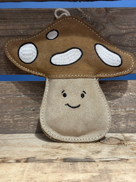Chestnut the Mushroom