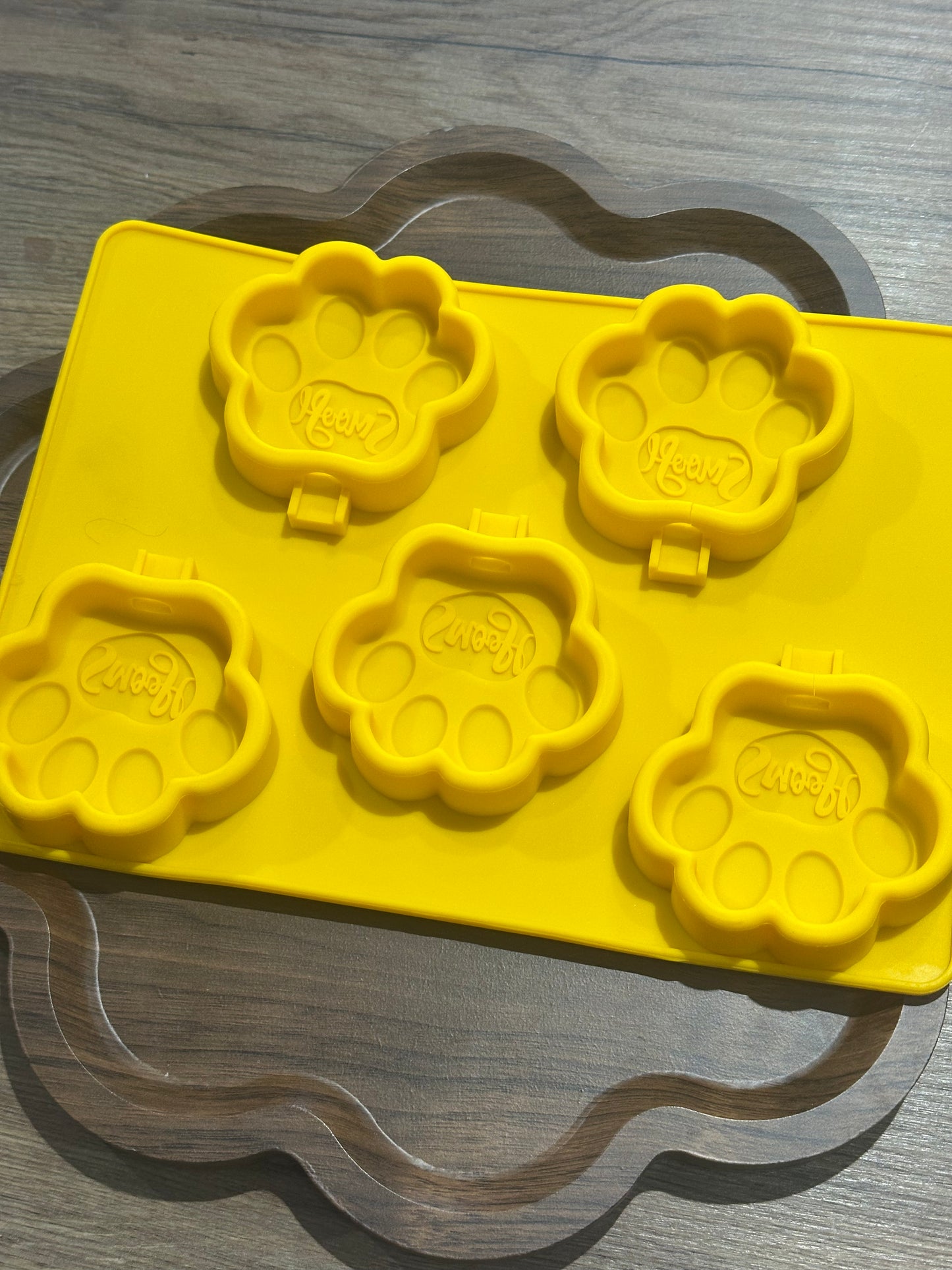 Small Mould in Silicone